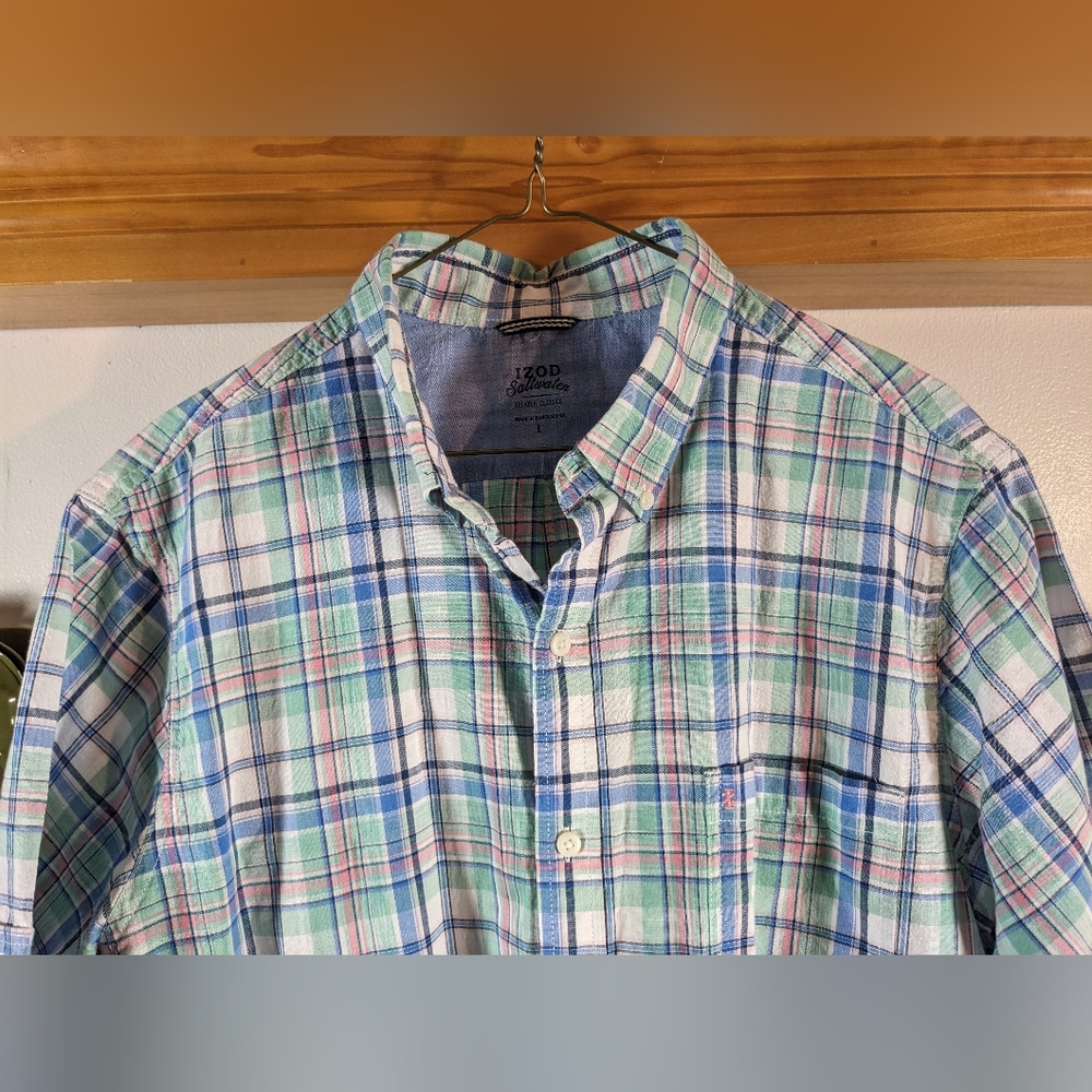 IZOD Saltwater Shirt Mens Large Relaxed Classics Button Down Plaid Short Sleeve